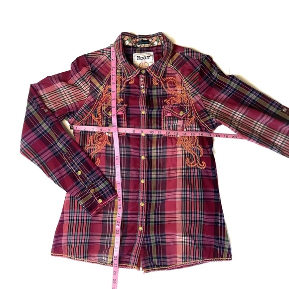 EUC LS plaid top by Roar - Picture 15 of 15